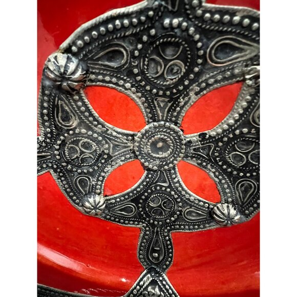 Moroccan Red Ceramic Plate Bowl Overlaid Berber Engraved Metal Handcrafted Decor - Picture 3 of 9